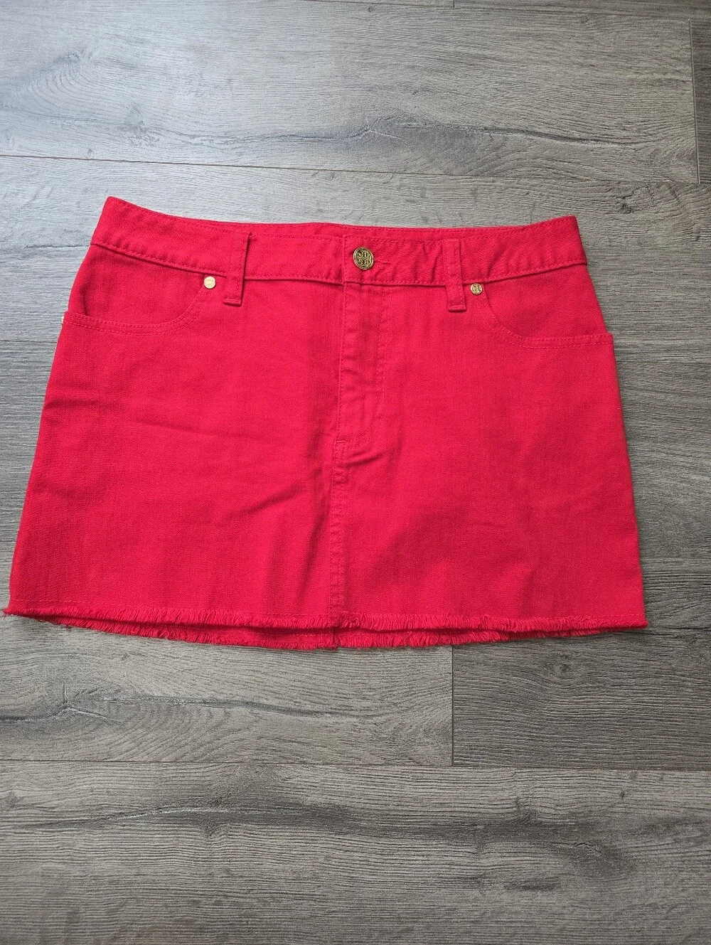 Tory Burch red denim mini skirt Gold Tone Hardware Size 27